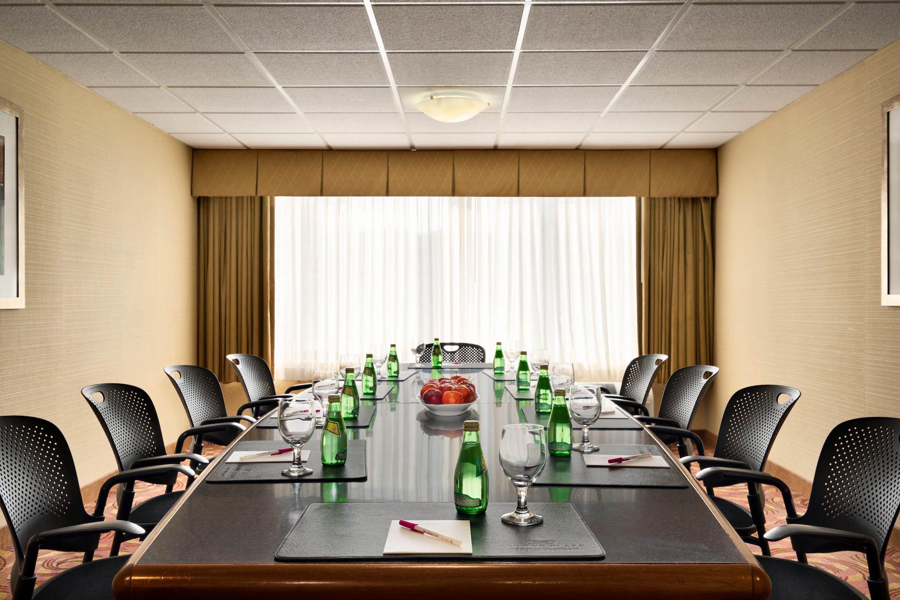 Hotel Crowne Plaza Englewood By Ihg Exteriér fotografie