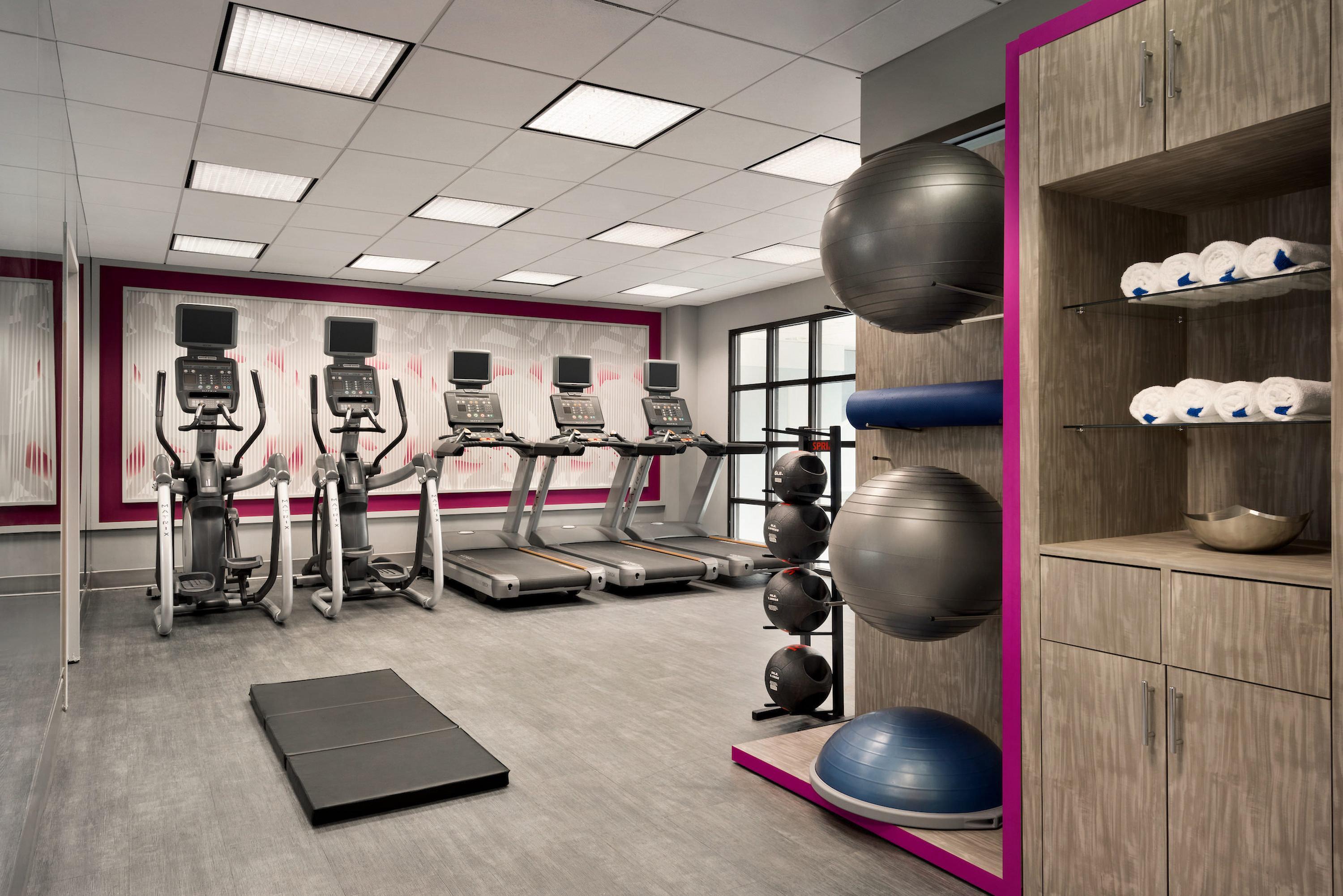 Hotel Crowne Plaza Englewood By Ihg Exteriér fotografie